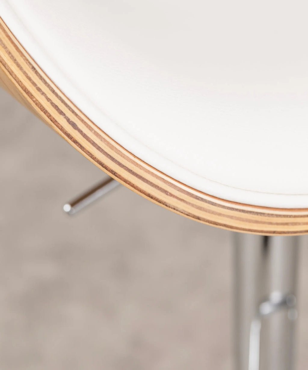 Tabouret réglable en bois et similicuir Shelley