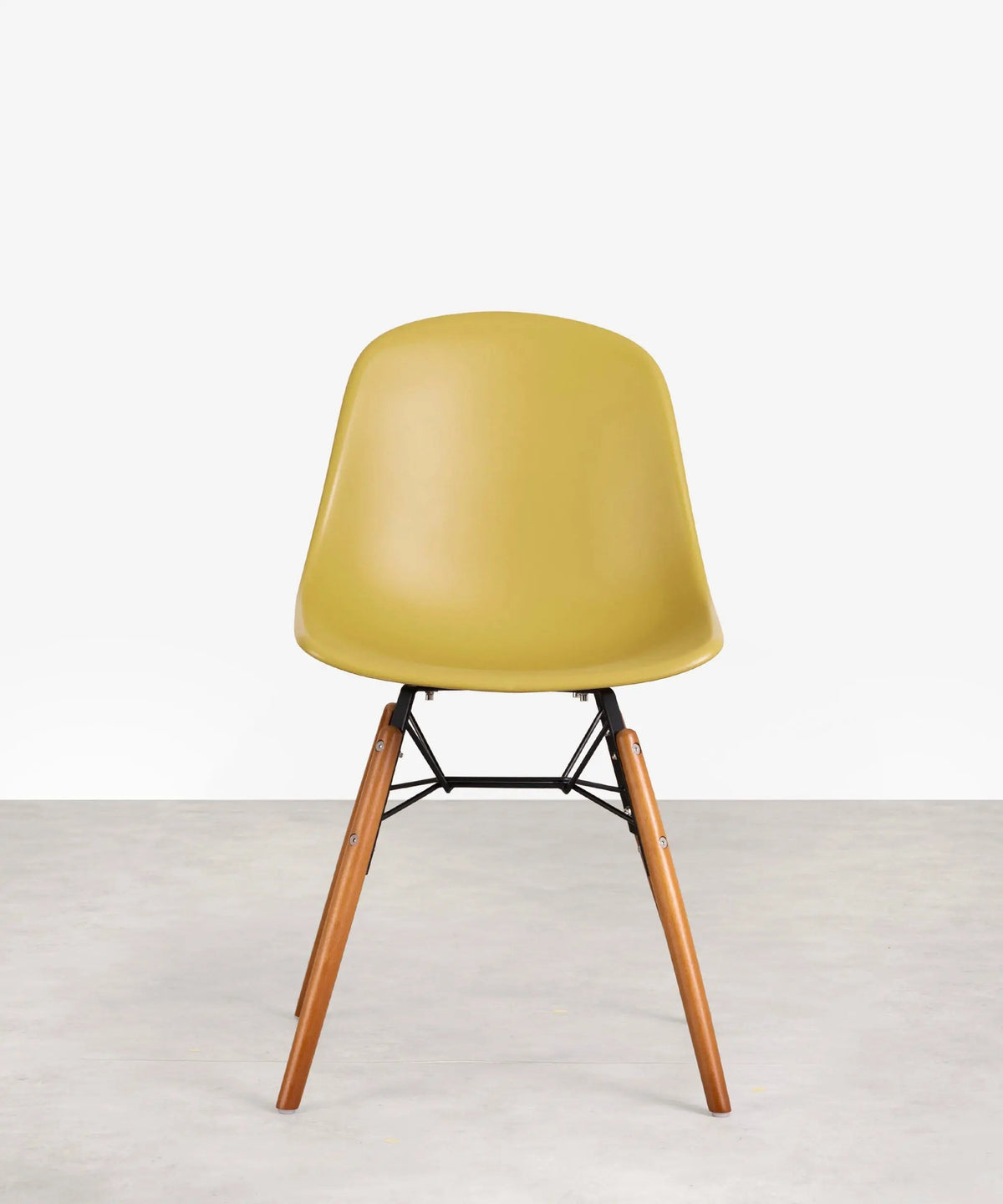 Chaise de salle à manger en polypropylène et bois Elon