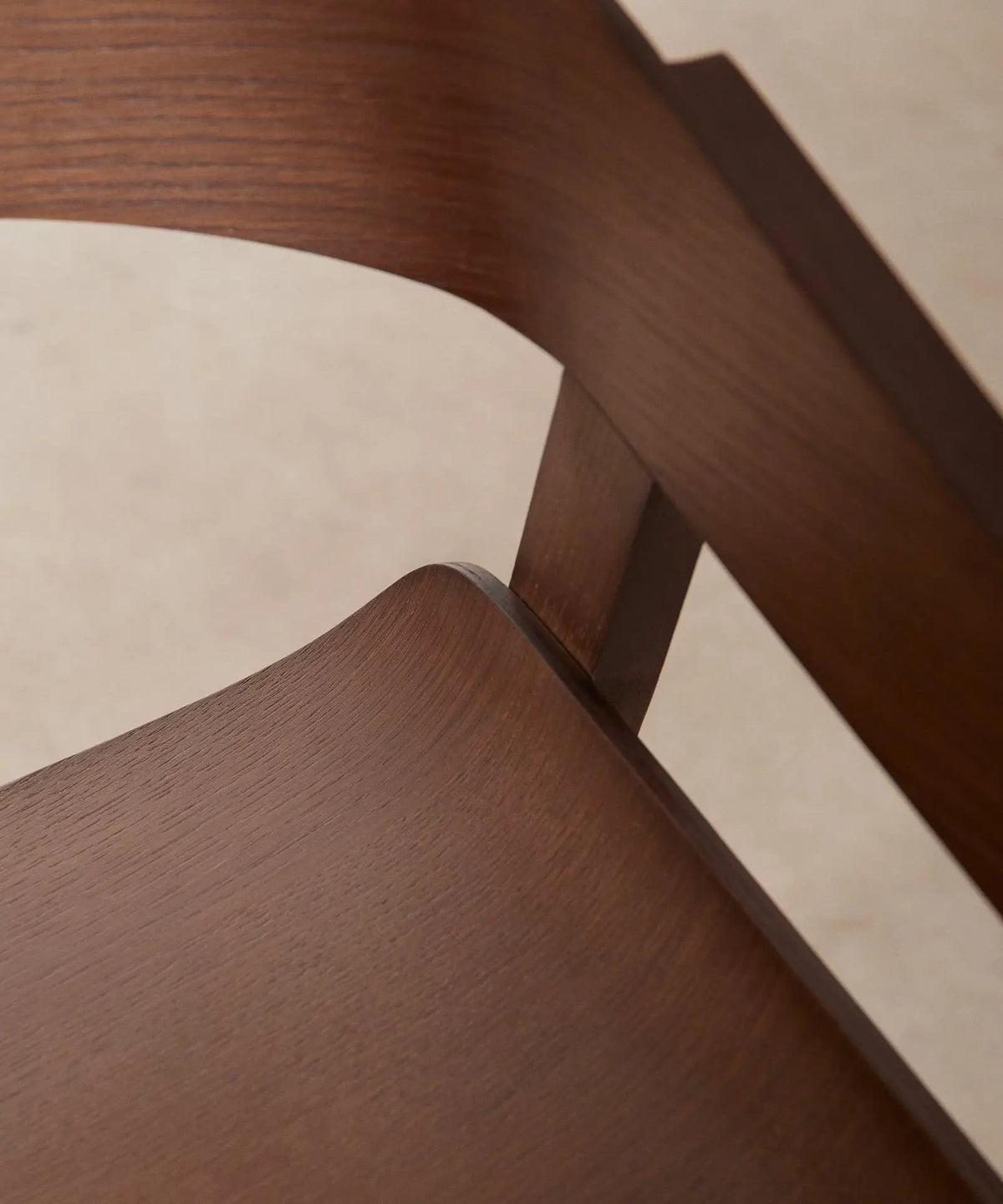Chaise de salle à manger en bois avec accoudoirs Bella