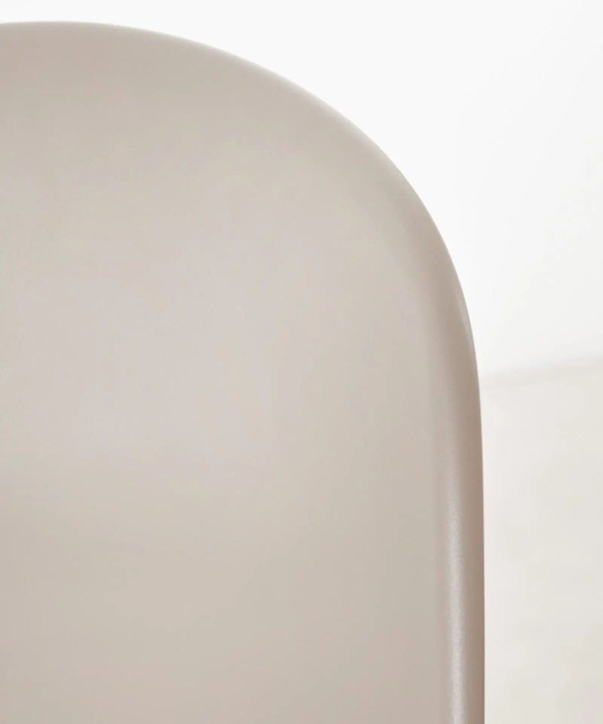Tabouret en polypropylène et métal Veko