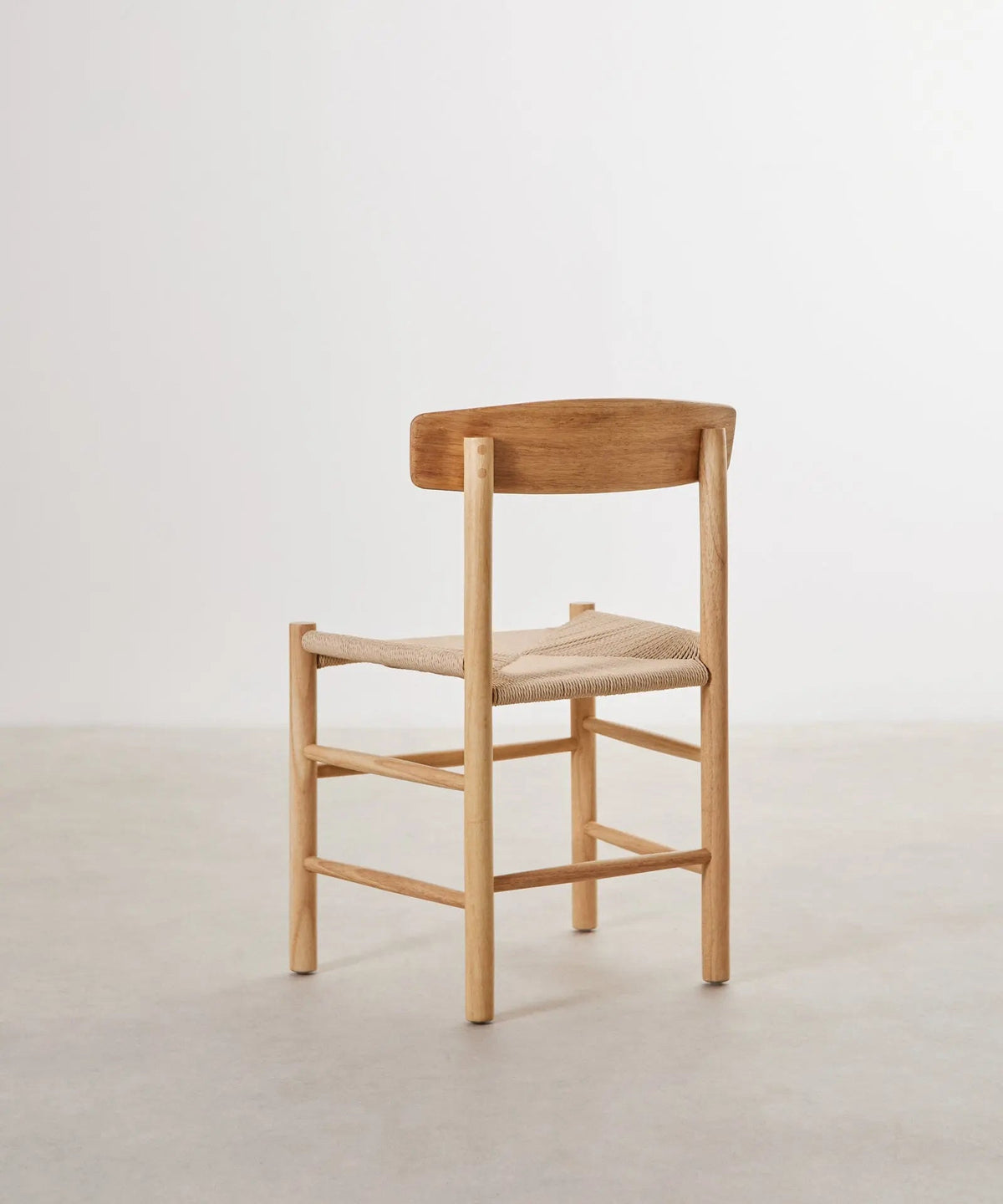 Chaise de salle à manger en bois et corde tressée Alba