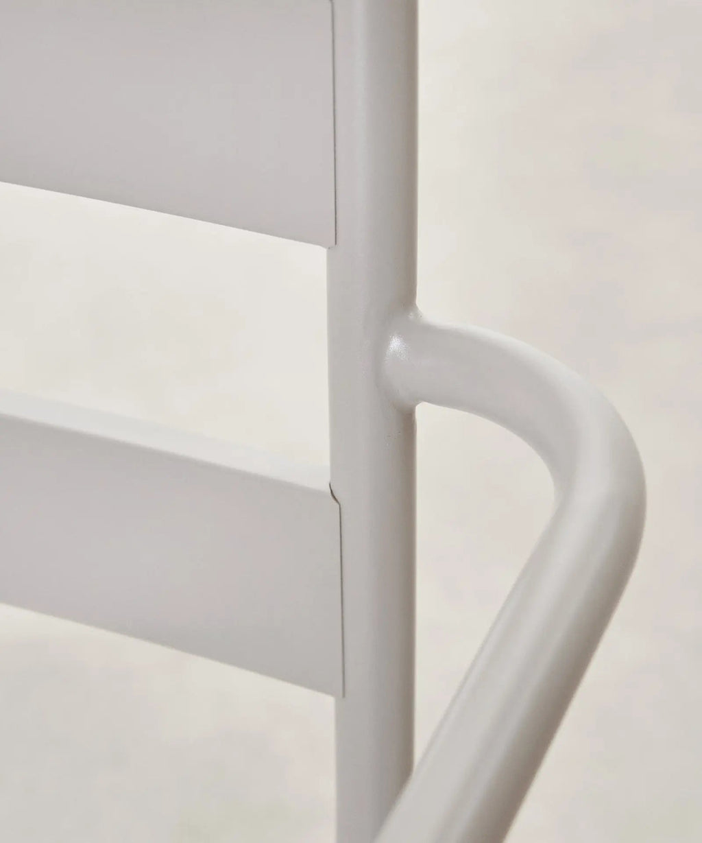 Chaise en métal d’extérieur avec accoudoirs Bora