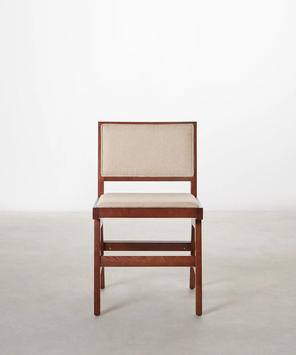 Chaise de salle à manger en bois et rembourrée Matilde