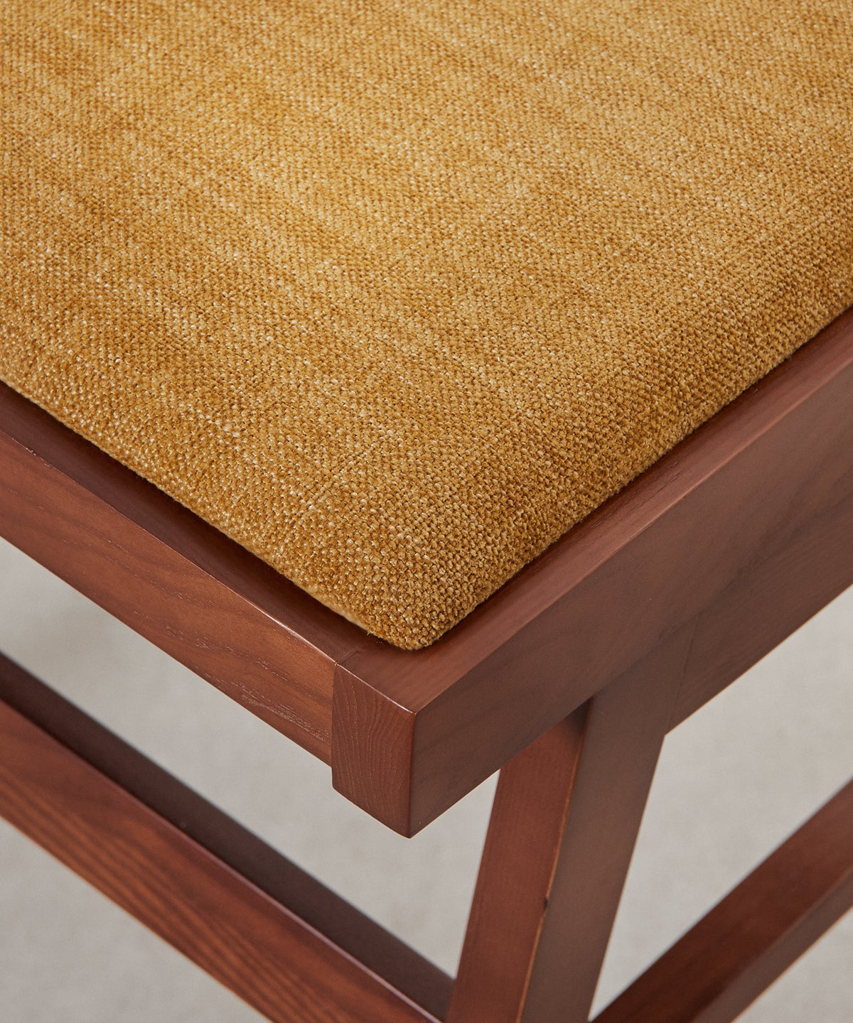 Chaise de salle à manger en bois, rotin et tissu Pauline Color Edition