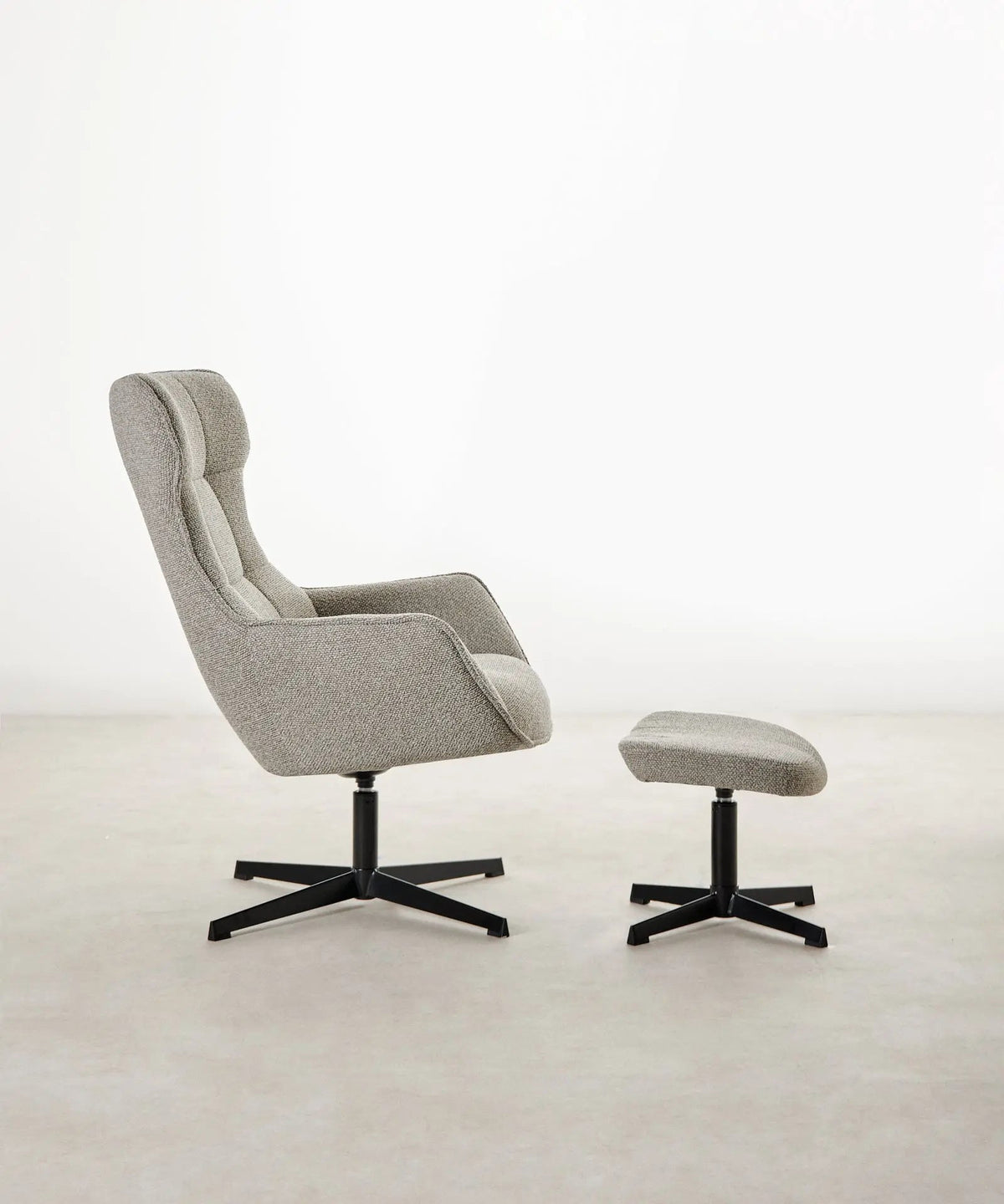 Fauteuil rembourré avec tissu bouclé et pouf Elsa
