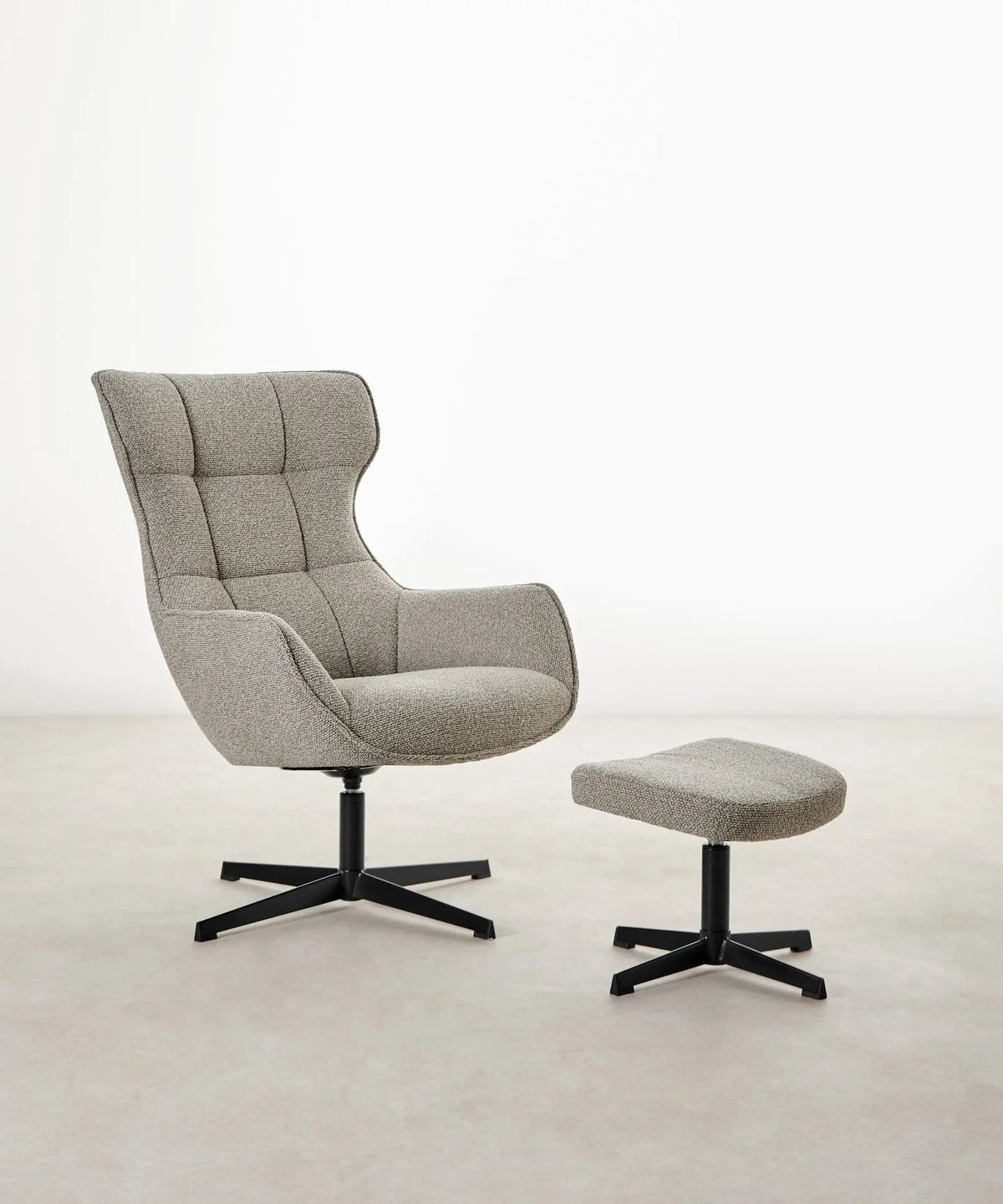 Fauteuil rembourré avec tissu bouclé et pouf Elsa