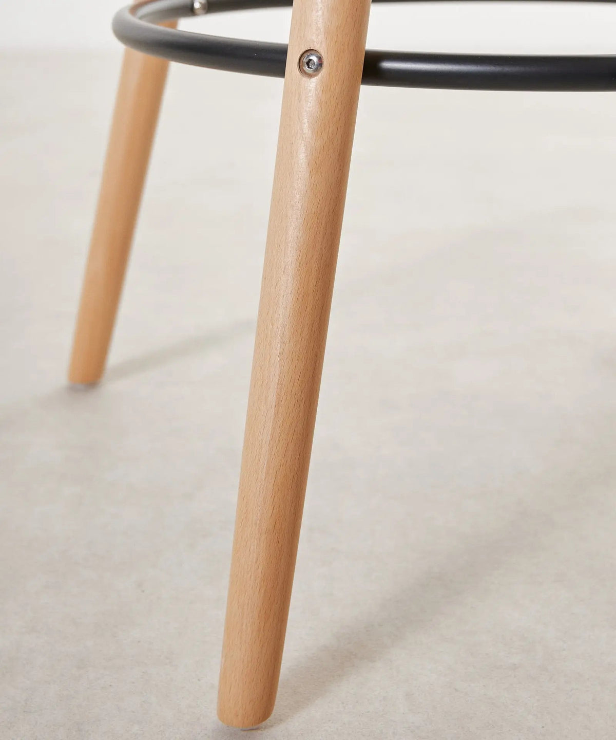 Tabouret en polypropylène et bois Elon