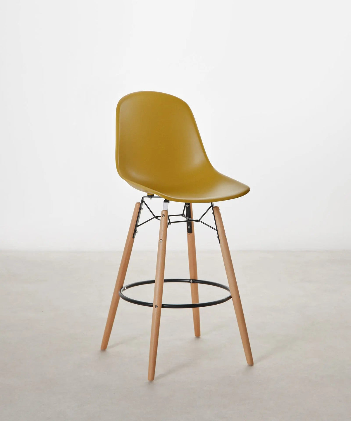 Tabouret en polypropylène et bois Elon