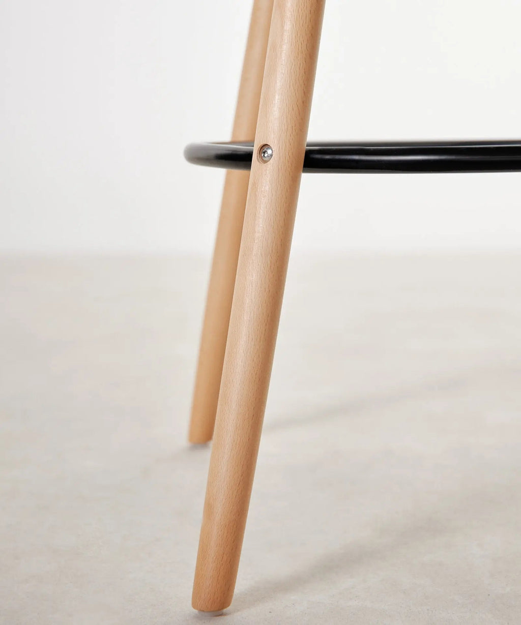 Tabouret en polypropylène et bois Elon
