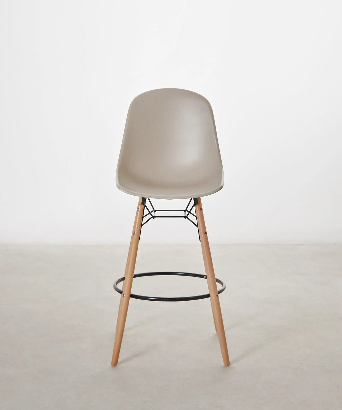 Tabouret en polypropylène et bois Elon