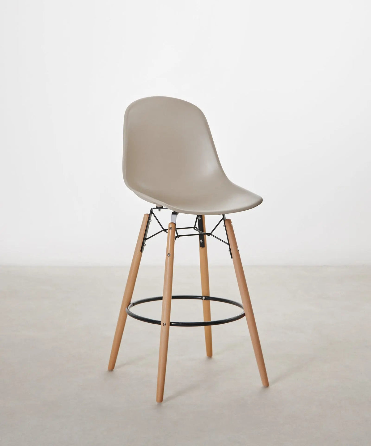 Tabouret en polypropylène et bois Elon