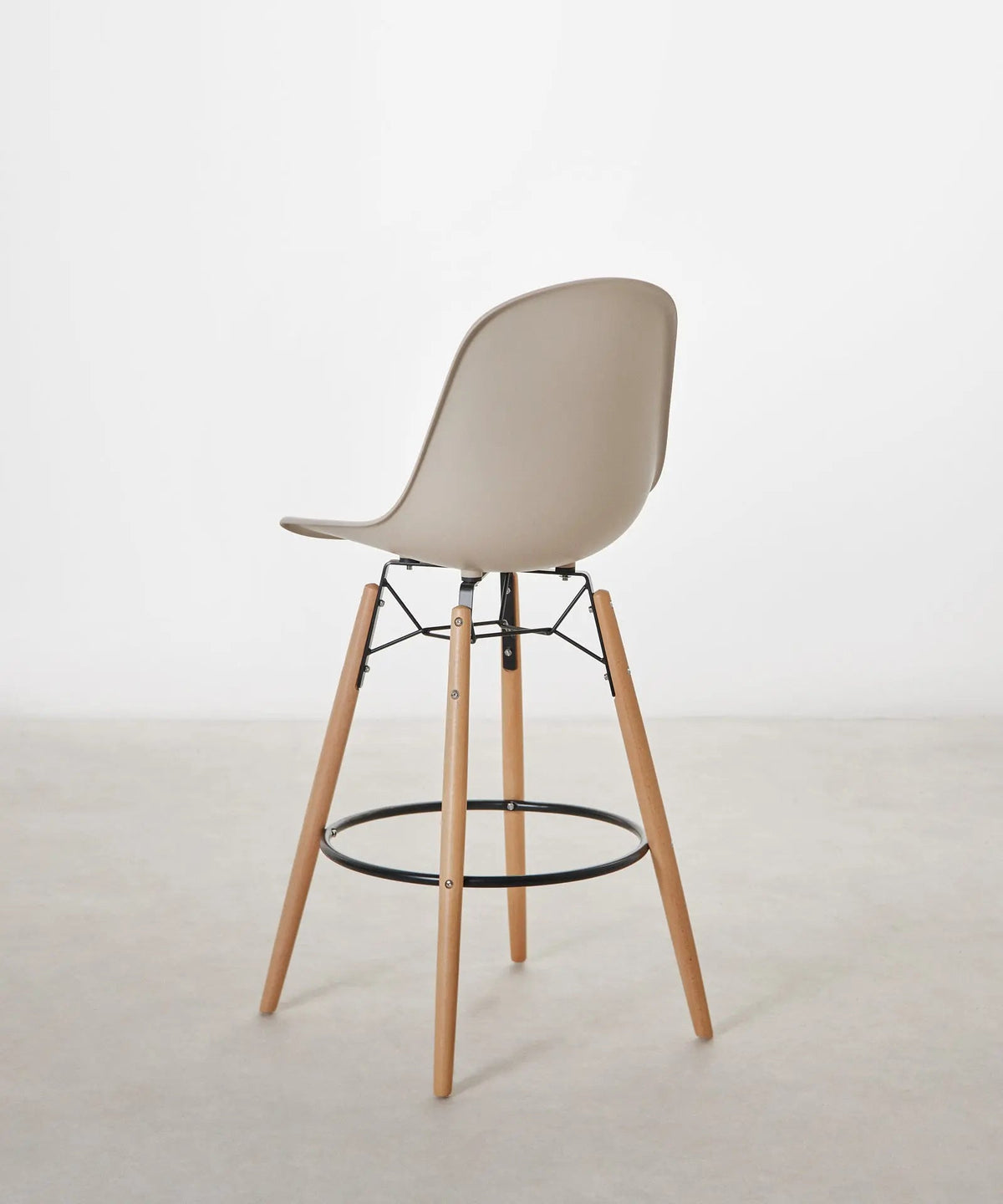 Tabouret en polypropylène et bois Elon