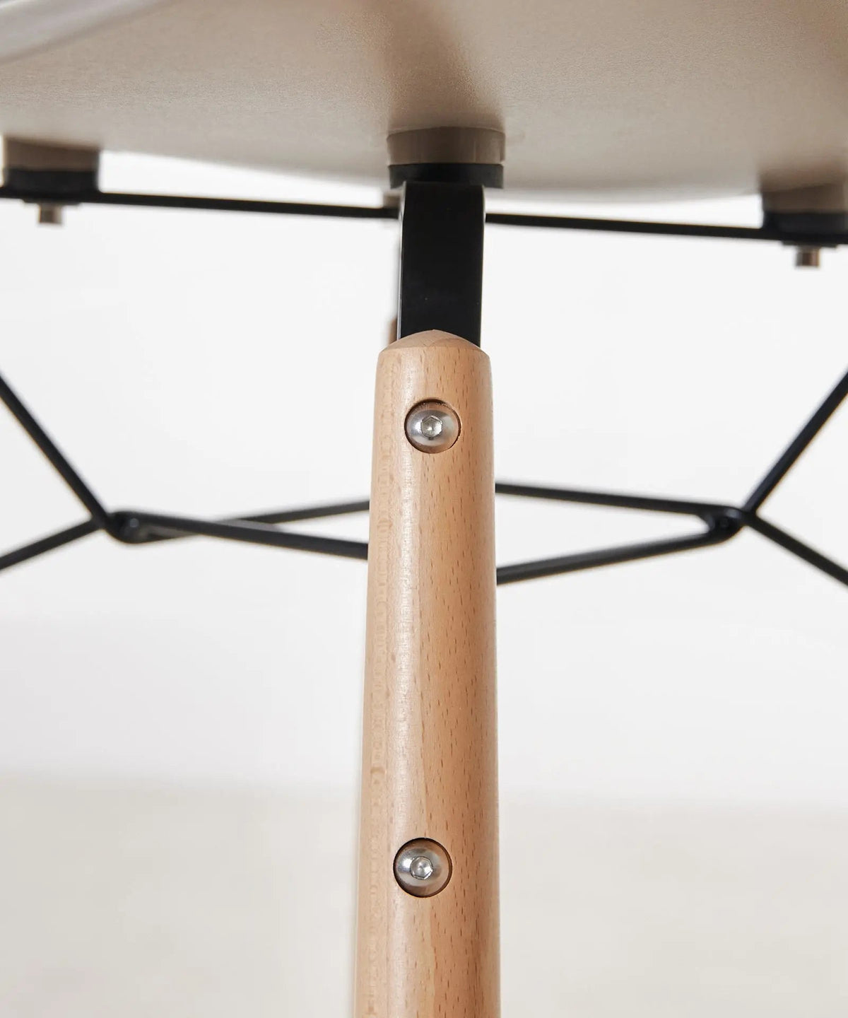 Tabouret en polypropylène et bois Elon