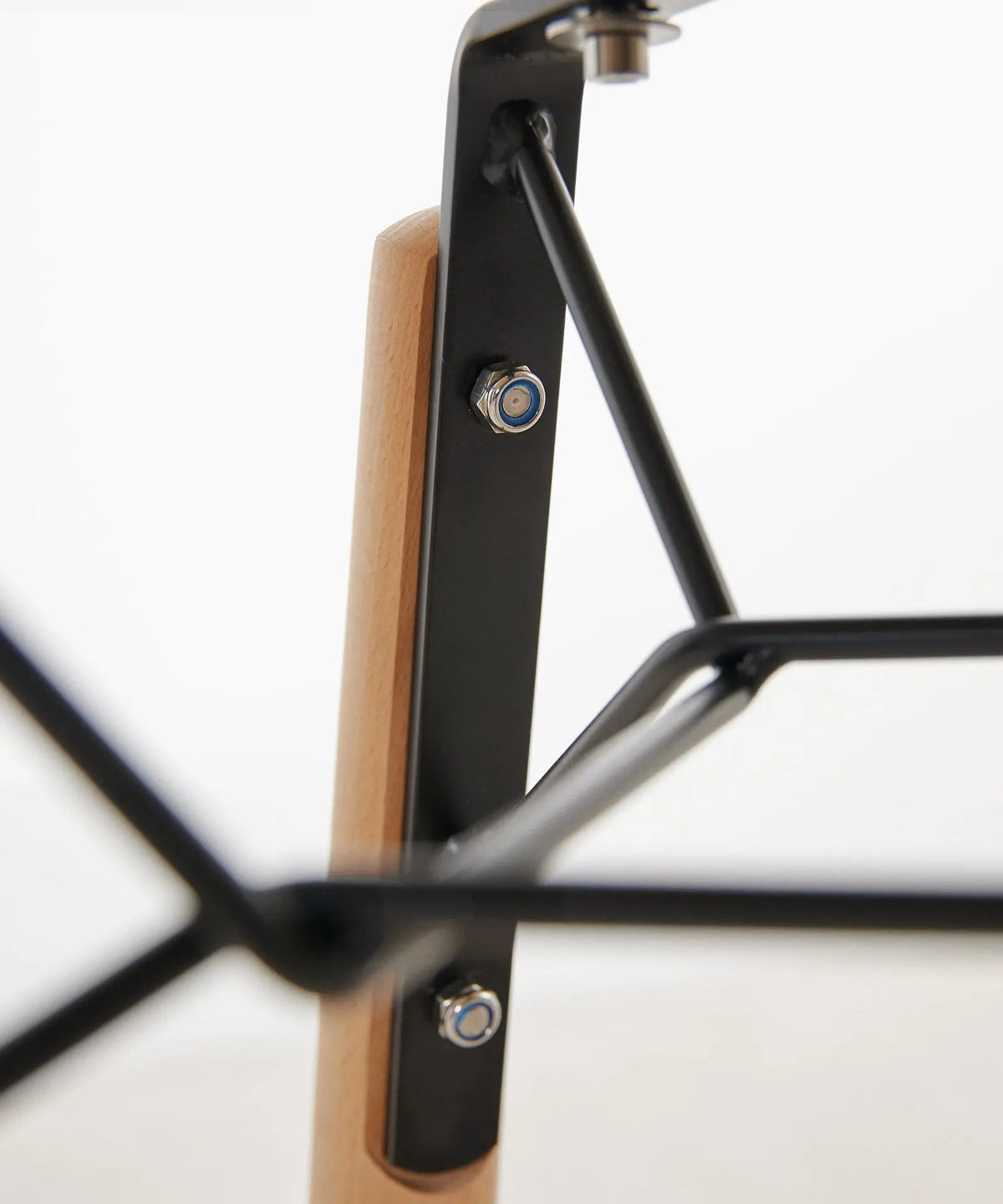 Tabouret en polypropylène et bois Elon