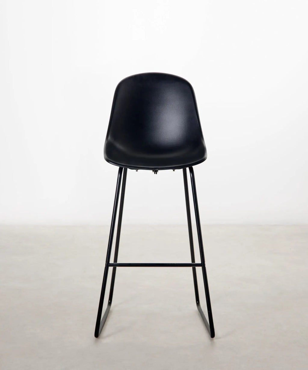 Tabouret en polypropylène et métal Veko