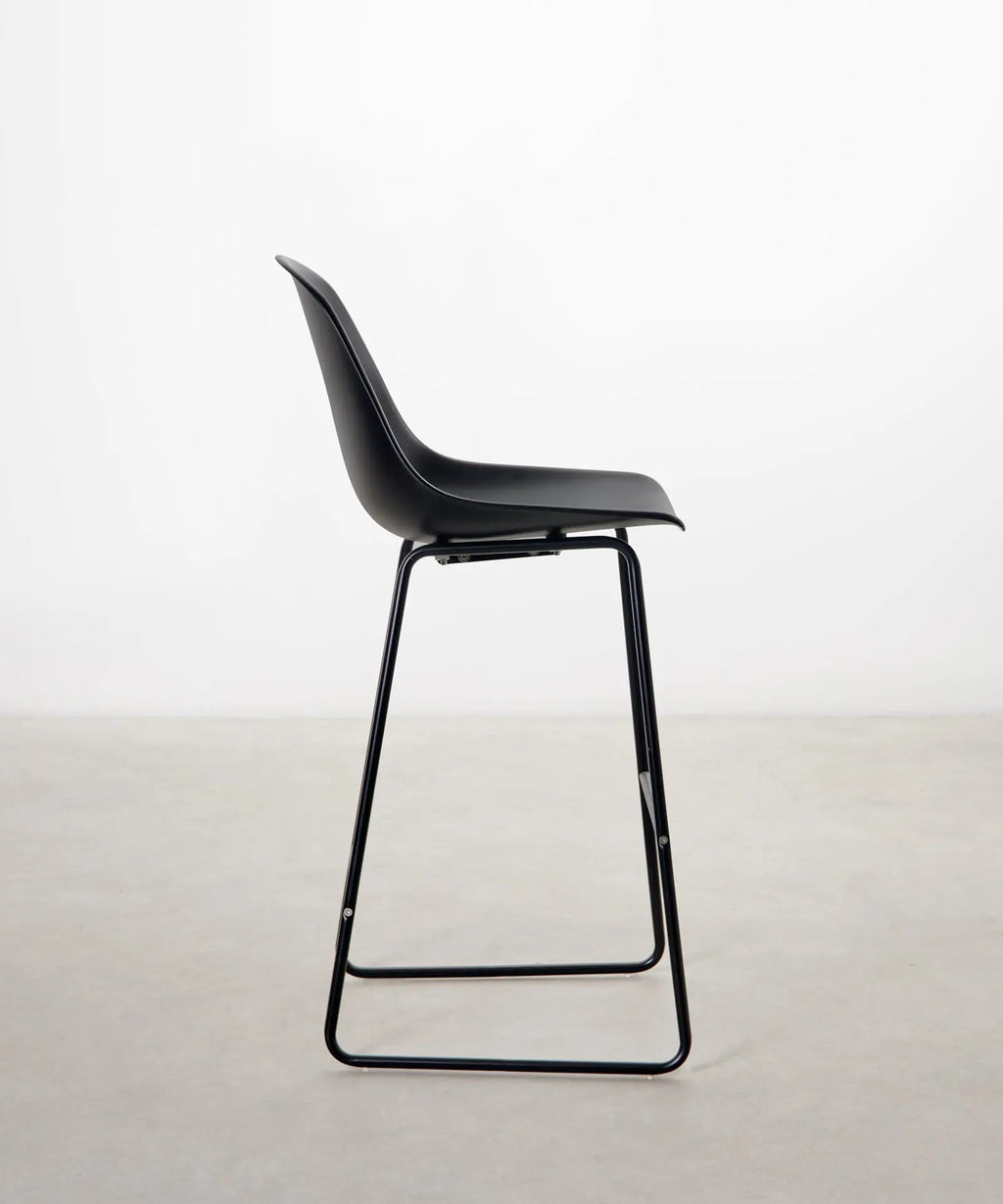 Tabouret en polypropylène et métal Veko